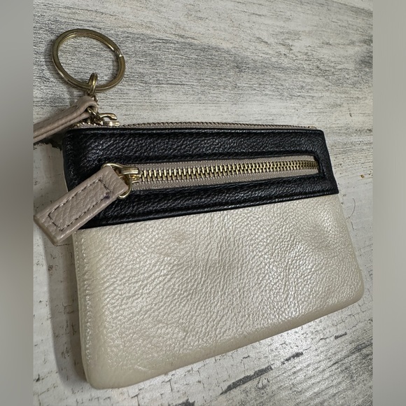 Cream Leather Zip Wallet Coin Purse Cardholder - Picture 2 of 7